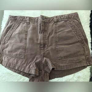 Aerie brown cargo shorts